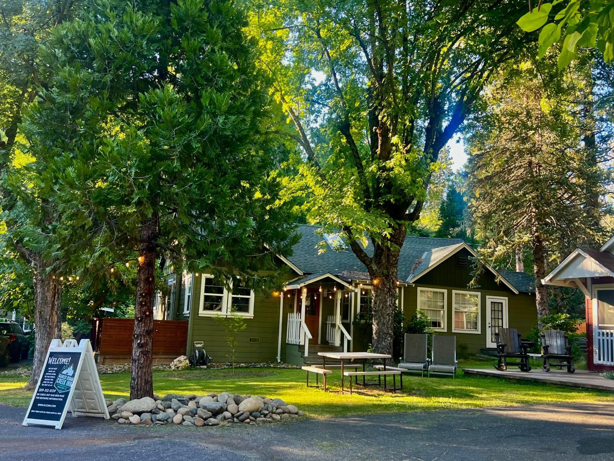 Gables Cedar Creek Inn Twain Harte Exterior foto
